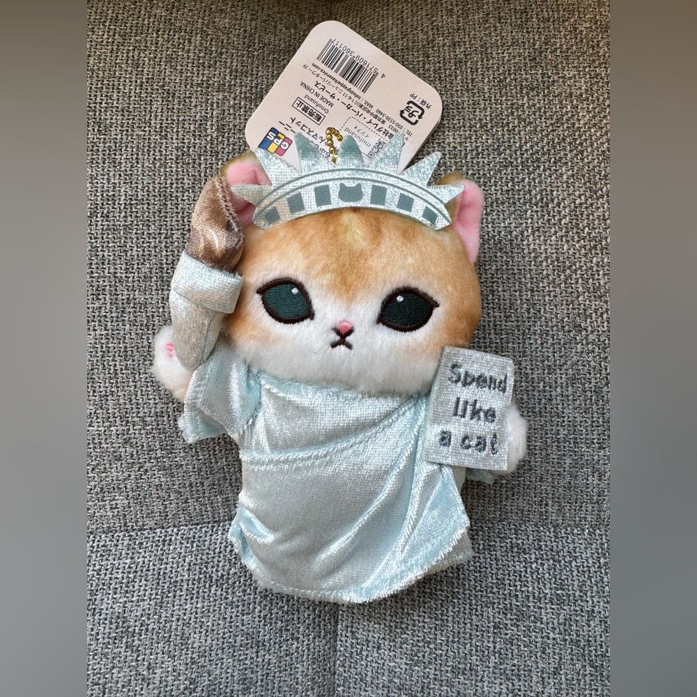 Mofusand Travel the world edition Liberty Cat Plush